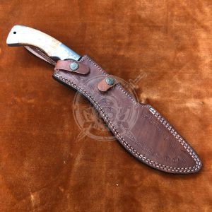 Finger Grip Damascus Kukri - Image 4