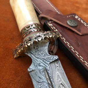 Unique Damascus Boot Huntsman Knife - Image 3