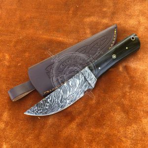 Handmade Damascus Skinner Hunting 9.00" Knife With Black Horn Damascus Guard With Leather Sheath - Image 3