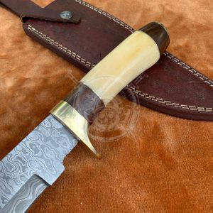 Nice Hunting Damascus Bowie - Image 3
