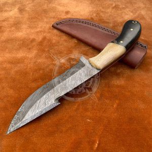 Hunting Knife - Custom Damascus Steel Blade Handle Black Horn Camel bone Knife - Image 4